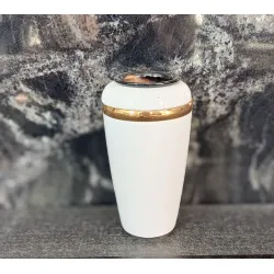 Wazon włoski biały na ściankę